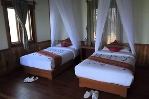 The Inle Sanctuary Phayartaung