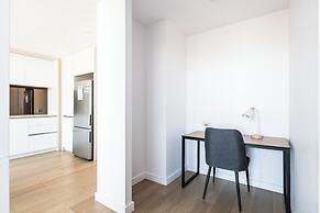 Melbourne Private Apartments - Collins Wharf Waterfront, Docklands