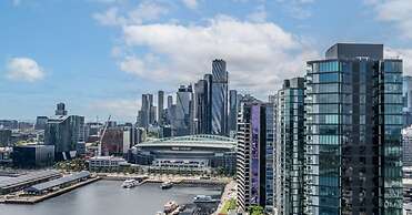 Melbourne Private Apartments - Collins Wharf Waterfront, Docklands