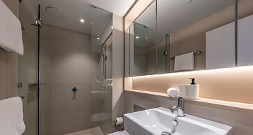 Melbourne Private Apartments - Collins Wharf Waterfront, Docklands