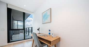 Melbourne Private Apartments - Collins Wharf Waterfront, Docklands