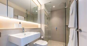 Melbourne Private Apartments - Collins Wharf Waterfront, Docklands