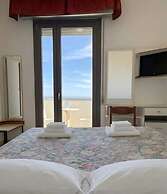 Hotel Columbia Frontemare