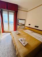 Hotel Columbia Frontemare