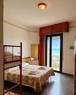 Hotel Columbia Frontemare