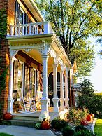 Lamberson Guest House