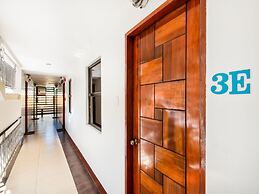 OYO 443 Maria Cristina Arcade Suites