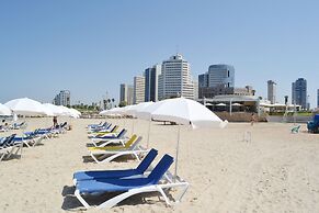 Beautiful Apt by the Beach - 2BDR- TL38