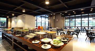 iSeaview Nha Trang Beach Apartment