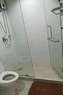 Le Vanvarothai Saladaeng Residence