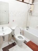 Le Vanvarothai Saladaeng Residence