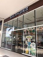 Condo 101 Newport Boulevard