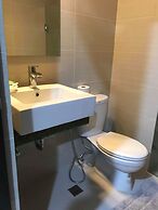 Condo 101 Newport Boulevard