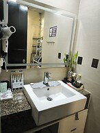 Condo 101 Newport Boulevard