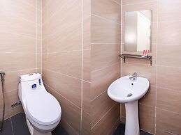 OYO 836 Mandurah Room & Cafe