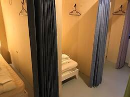 Guest House Proof Point - Hostel