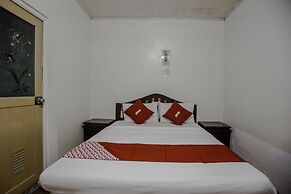 OYO 741 Sierra Travellers Inns