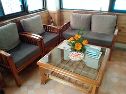 Highland Village Resort