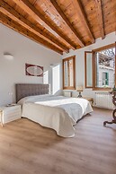 Venezia - Calle Campanile 3076