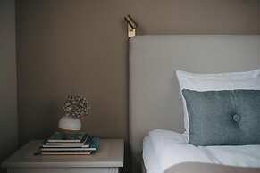 Engsholms Slott - Adults Only