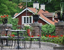 Engsholms Slott - Adults Only