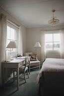 Engsholms Slott - Adults Only