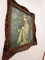 Casa Roth Apartments