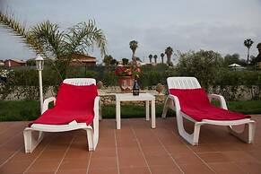 Apollonion Country House