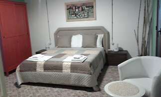 Apollonion Country House