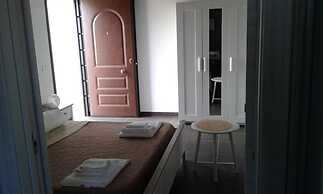 Apollonion Country House