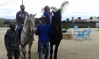 Apollonion Country House