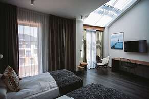 Lake Hill Resort & Spa