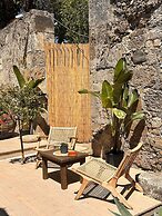 Kalia Beach Hotel Side