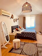 Kalia Beach Hotel Side