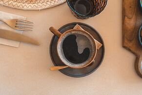 Kalia Beach Hotel Side