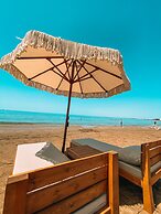 Kalia Beach Hotel Side