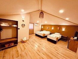 Kalia Beach Hotel Side