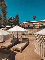 Kalia Beach Hotel Side