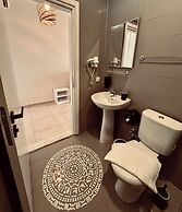 Kalia Beach Hotel Side