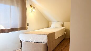 Kalia Beach Hotel Side