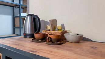 Kalia Beach Hotel Side