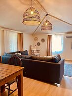 Kalia Beach Hotel Side