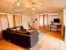 Kalia Beach Hotel Side