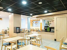 Hotel B&B Wrocław Centrum