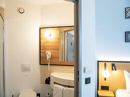 Hotel B&B Wrocław Centrum