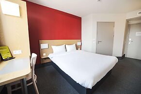 Hotel B&B Wrocław Centrum