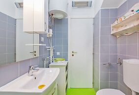 Apartment & Room Joy