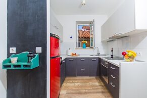 Apartment & Room Joy