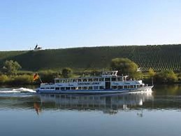 Hotel Weinhaus Weis