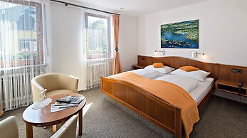 Hotel Weinhaus Weis